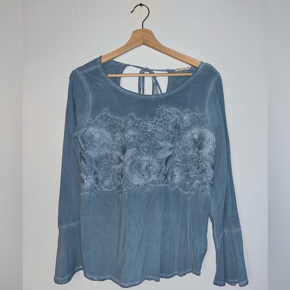 Altar’d State blue blouse